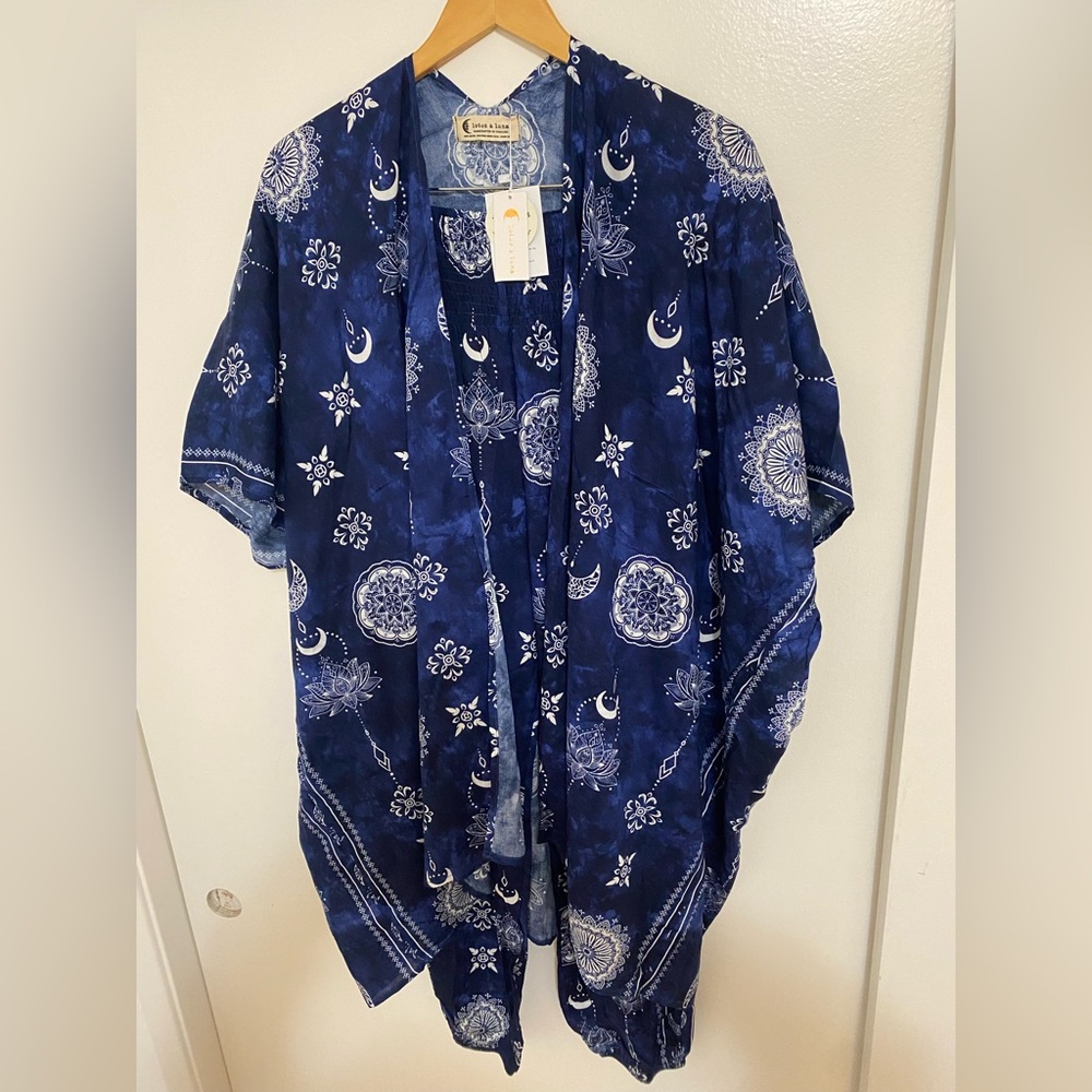 Lotus & Luna Nightfall Blue Lotus Moon Lounge Set - Picture 7 of 10